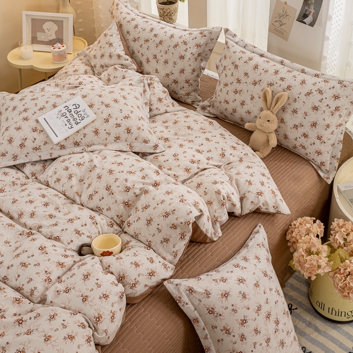 91家纺网 家纺一手货源 找家纺 富之航家纺2024新款小清新床盖四件套公主风提花针织棉床盖四件套 剪秋