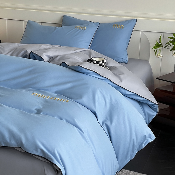 91家纺网 家纺一手货源 找家纺 澳梵家居 2024新款全棉嵌绳四件套--minmin系列 minmin绅士蓝灰