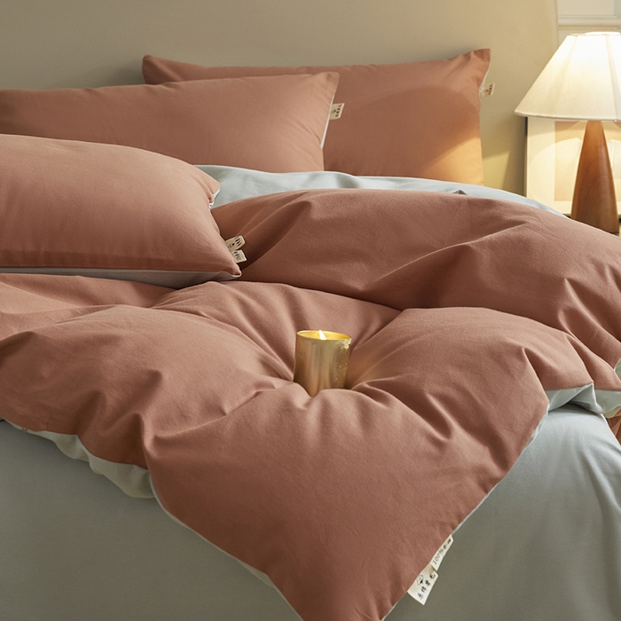 91家纺网 家纺一手货源 找家纺 澳梵家居 2024新款秋冬纯色全棉磨毛四件套--素色如锦系列 珊瑚橙-幻影灰