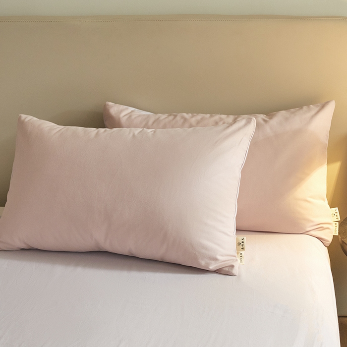 91家纺网 家纺一手货源 找家纺 澳梵家居 2024新款秋冬纯色全棉磨毛四件套--素色如锦系列 珊瑚粉-雪莲紫