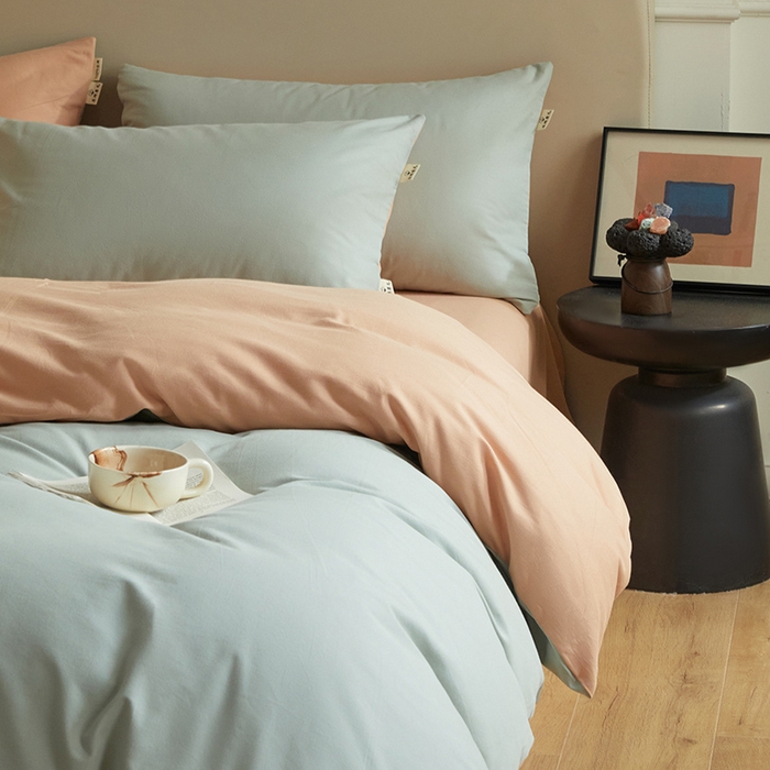 91家纺网 家纺一手货源 找家纺 澳梵家居 2024新款秋冬纯色全棉磨毛四件套--素色如锦系列 锦绣绿-珊瑚橙