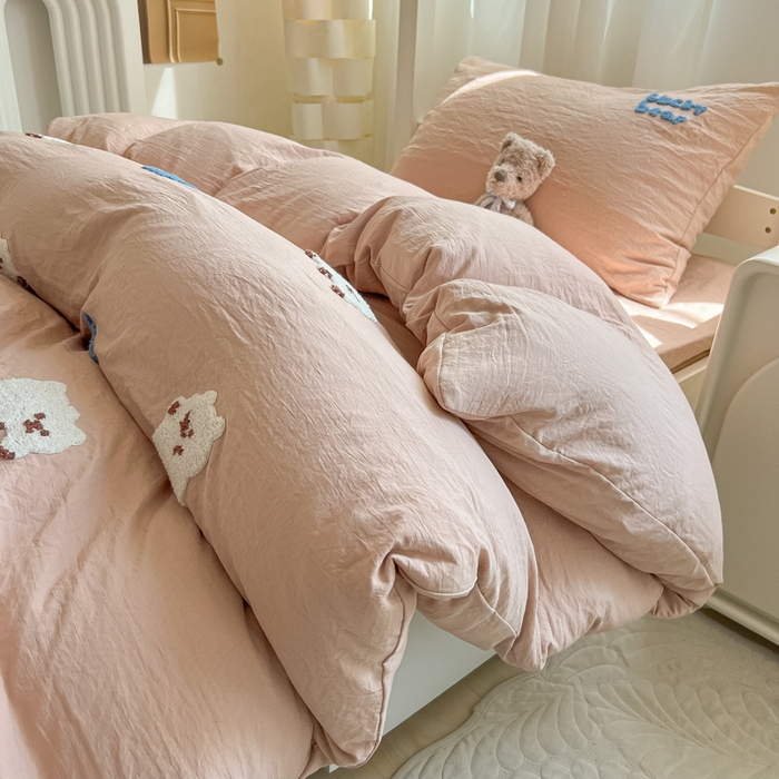 91家纺网 家纺一手货源 找家纺 韩巢家纺 2024新款学生宿舍寝室上下铺超柔水洗棉毛巾绣被套床单三件套-小白熊（提供卖家秀） 小白熊 浅咖