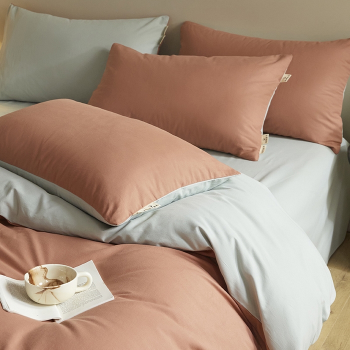 91家纺网 家纺一手货源 找家纺 澳梵家居 2024新款秋冬纯色全棉磨毛四件套--素色如锦系列 珊瑚橙-幻影灰