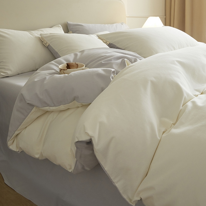 91家纺网 家纺一手货源 找家纺 澳梵家居 2024新款秋冬纯色全棉磨毛四件套--素色如锦系列 奶白-幻影灰