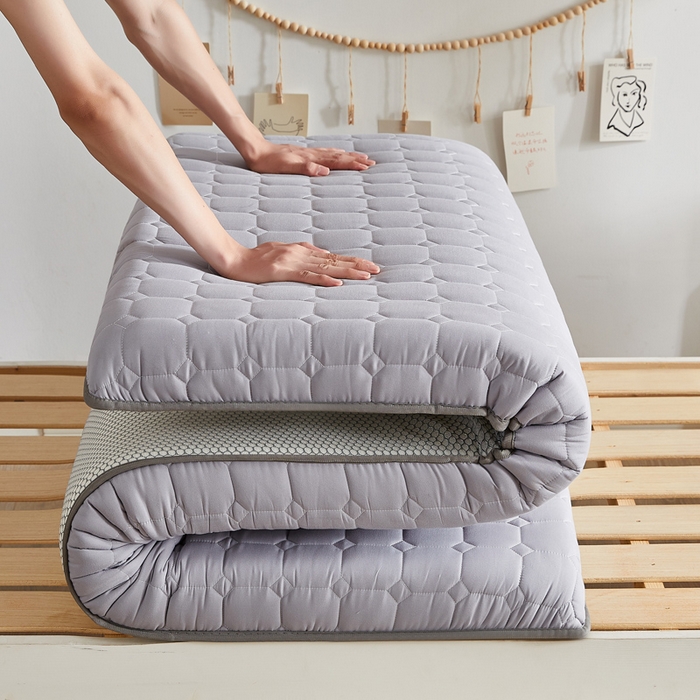 91家纺网 家纺一手货源 找家纺 鹿辉家居（原吉欧力） 2024新款柔肤棉新疆棉花床垫 灰色