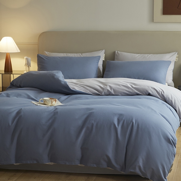 91家纺网 家纺一手货源 找家纺 澳梵家居 2024新款秋冬纯色全棉磨毛四件套--素色如锦系列 半岛蓝-幻影灰