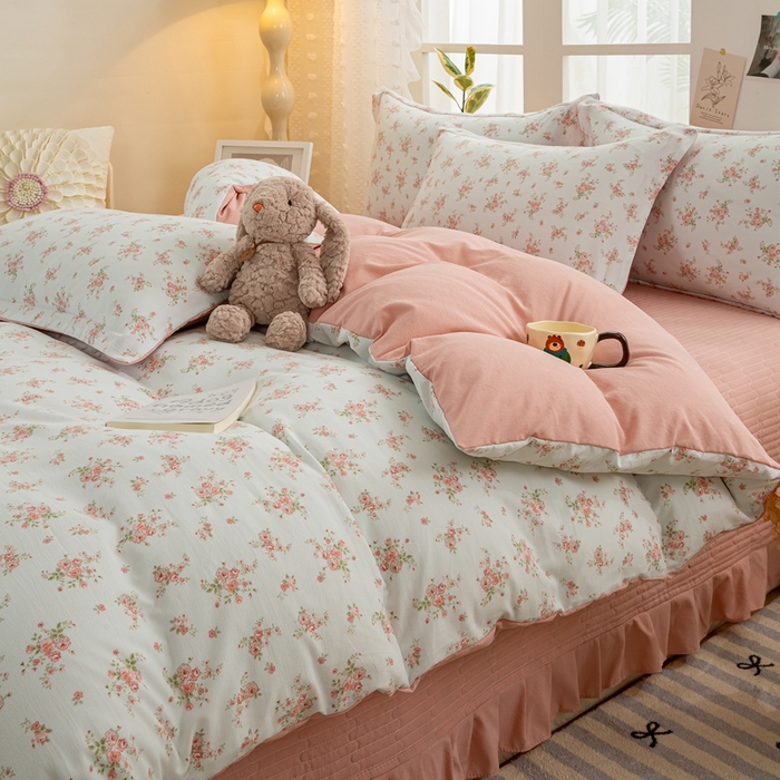 91家纺网 家纺一手货源 找家纺 富之航家纺2024新款小清新床盖四件套公主风提花针织棉床盖四件套 相思兰