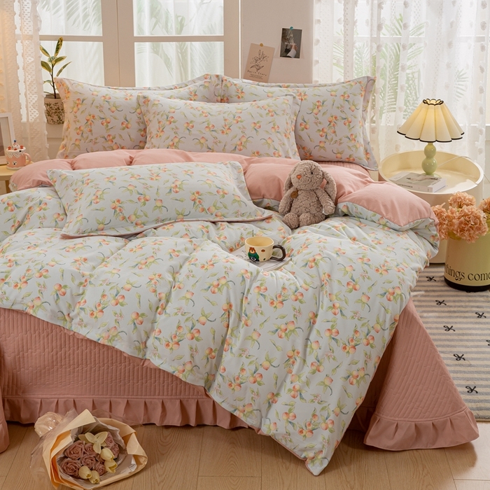 91家纺网 家纺一手货源 找家纺 富之航家纺2024新款小清新床盖四件套公主风提花针织棉床盖四件套 蜜桃