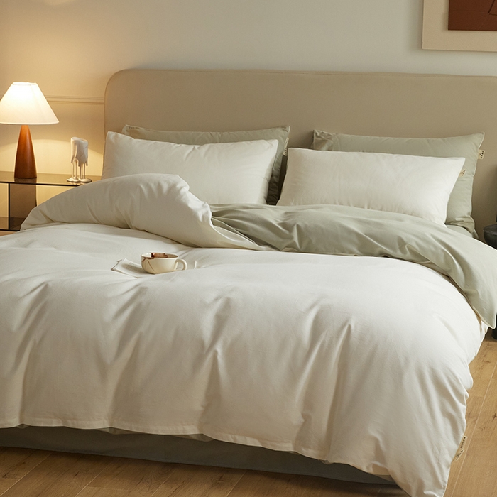 91家纺网 家纺一手货源 找家纺 澳梵家居 2024新款秋冬纯色全棉磨毛四件套--素色如锦系列 奶白-冷杉绿