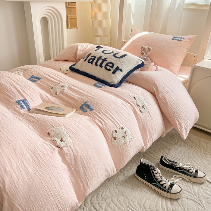 91家纺网 家纺一手货源 找家纺 （总）韩巢家纺 2024新款学生宿舍寝室上下铺超柔水洗棉毛巾绣单件被套-小白熊（提供卖家秀）