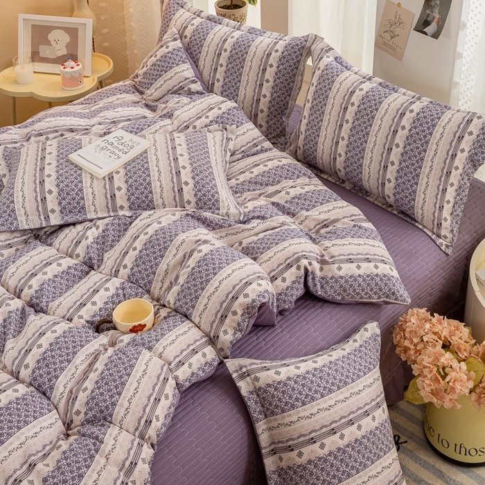 91家纺网 家纺一手货源 找家纺 富之航家纺2024新款小清新床盖四件套公主风提花针织棉床盖四件套 素漫