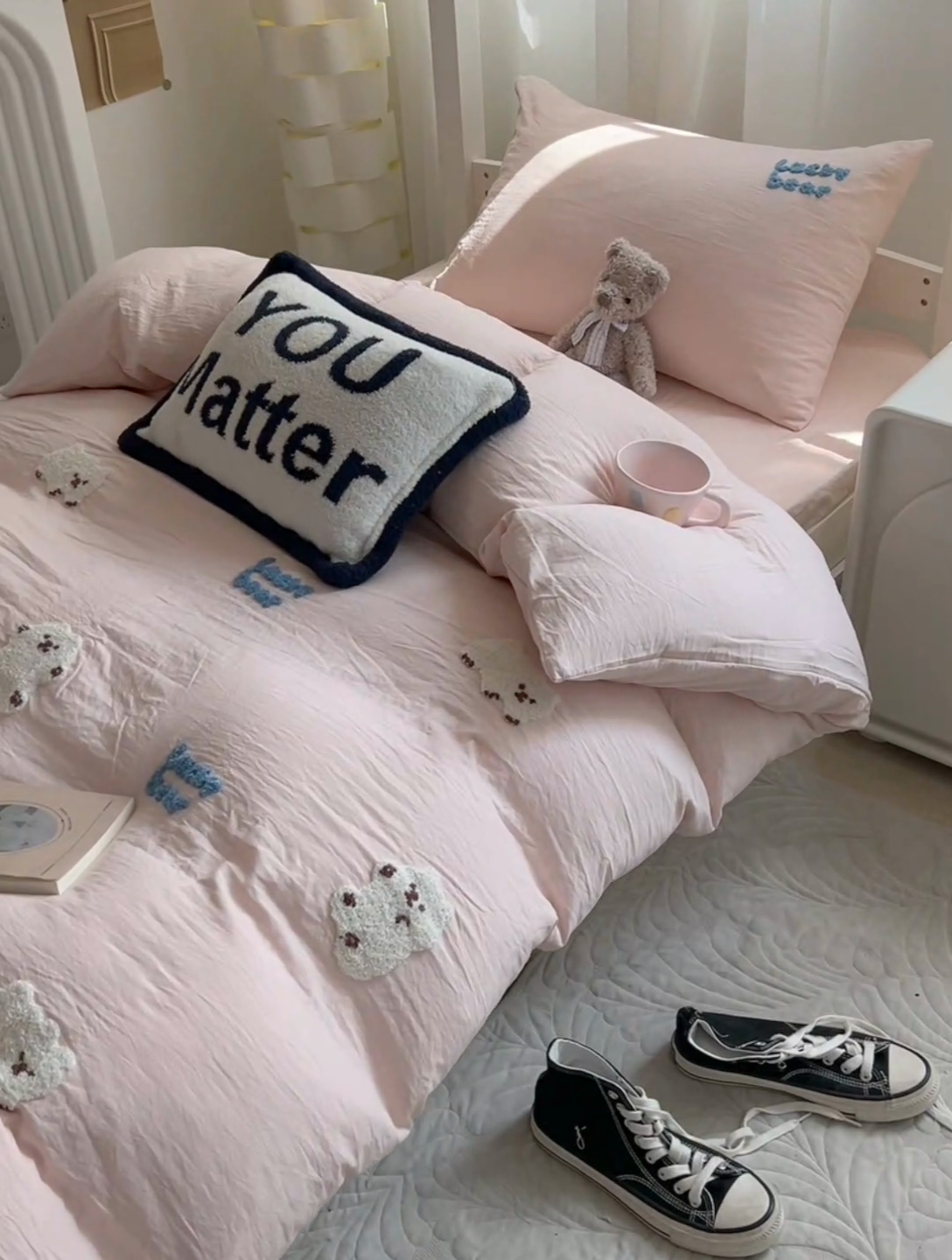 91家纺网 家纺一手货源 找家纺 （总）韩巢家纺 2024新款学生宿舍寝室上下铺超柔水洗棉毛巾绣单件被套-小白熊（提供卖家秀）