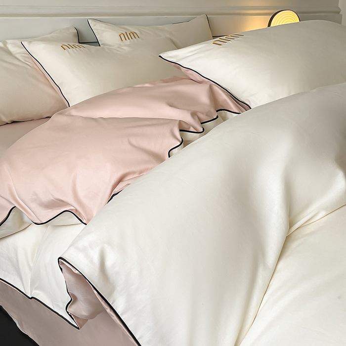 91家纺网 家纺一手货源 找家纺 澳梵家居 2024新款全棉嵌绳四件套--minmin系列 minmin奶昔白-白桃粉