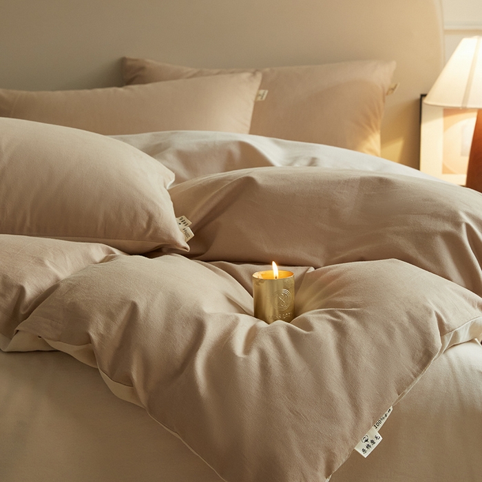 91家纺网 家纺一手货源 找家纺 澳梵家居 2024新款秋冬纯色全棉磨毛四件套--素色如锦系列 亚麻驼-燕麦色