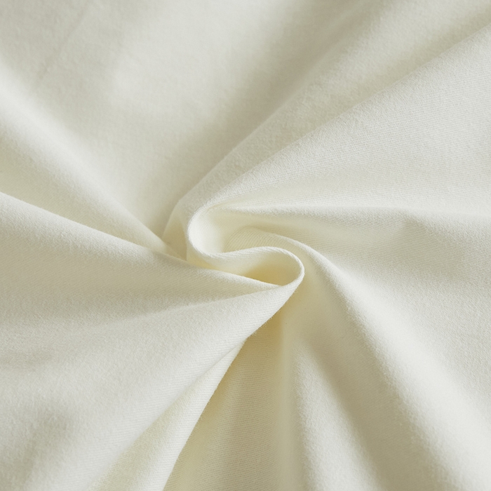 91家纺网 家纺一手货源 找家纺 澳梵家居 2024新款秋冬纯色全棉磨毛四件套--素色如锦系列 奶白-幻影灰