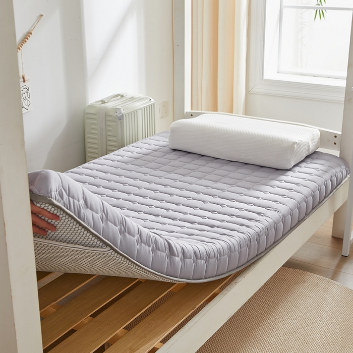 91家纺网 家纺一手货源 找家纺 鹿辉家居（原吉欧力） 2024新款柔肤棉新疆棉花床垫 灰色