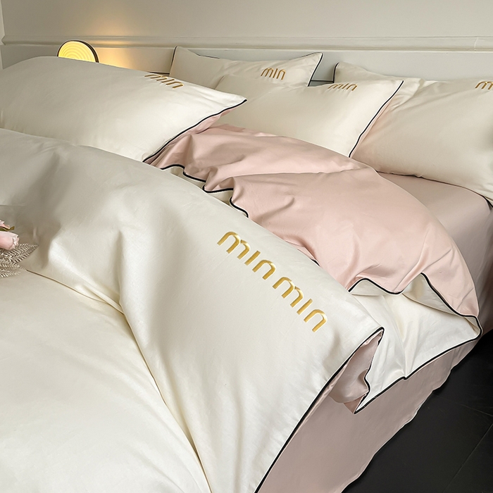 91家纺网 家纺一手货源 找家纺 澳梵家居 2024新款全棉嵌绳四件套--minmin系列 minmin奶昔白-白桃粉