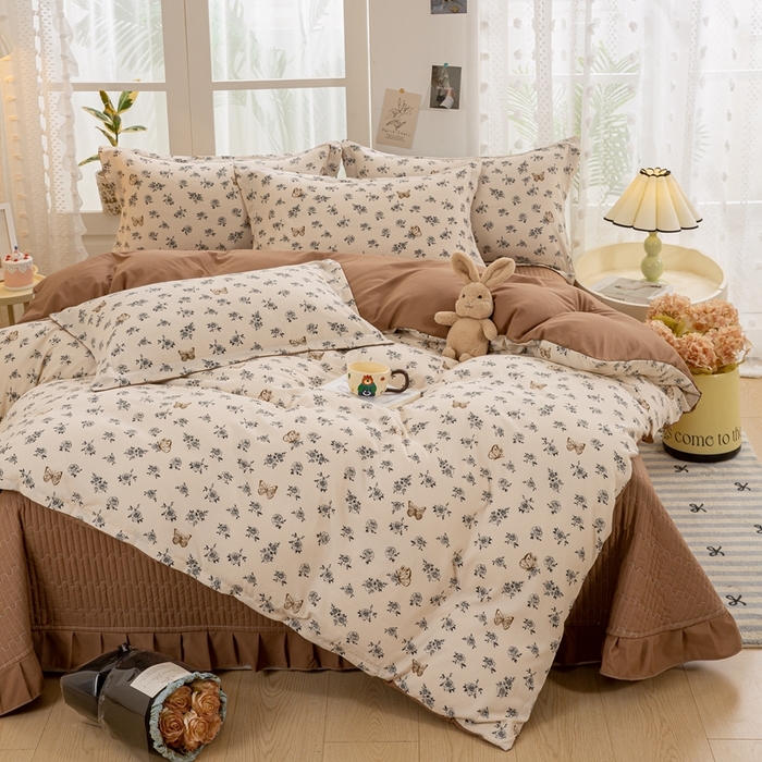 91家纺网 家纺一手货源 找家纺 富之航家纺2024新款小清新床盖四件套公主风提花针织棉床盖四件套 蝶恋花咖