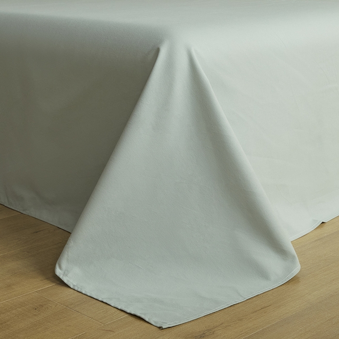 91家纺网 家纺一手货源 找家纺 澳梵家居 2024新款秋冬纯色全棉磨毛四件套--素色如锦系列 珊瑚橙-幻影灰