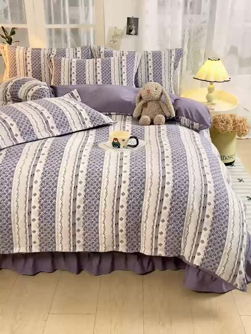 91家纺网 家纺一手货源 找家纺 富之航家纺2024新款小清新床盖四件套公主风提花针织棉床盖四件套 素漫