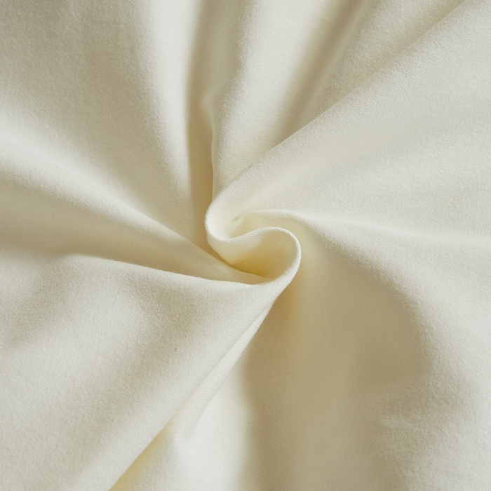 91家纺网 家纺一手货源 找家纺 澳梵家居 2024新款秋冬纯色全棉磨毛四件套--素色如锦系列 奶白-冷杉绿