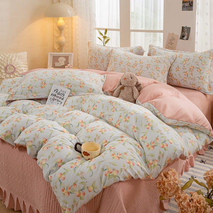 91家纺网 家纺一手货源 找家纺 富之航家纺2024新款小清新床盖四件套公主风提花针织棉床盖四件套 蜜桃