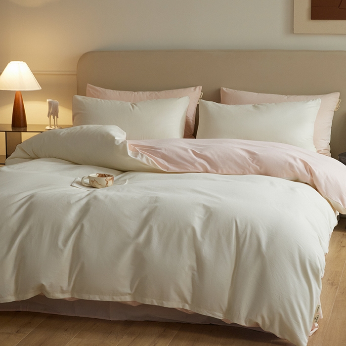 91家纺网 家纺一手货源 找家纺 澳梵家居 2024新款秋冬纯色全棉磨毛四件套--素色如锦系列 奶白-椰奶粉