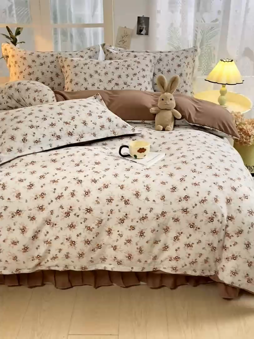 91家纺网 家纺一手货源 找家纺 富之航家纺2024新款小清新床盖四件套公主风提花针织棉床盖四件套 剪秋