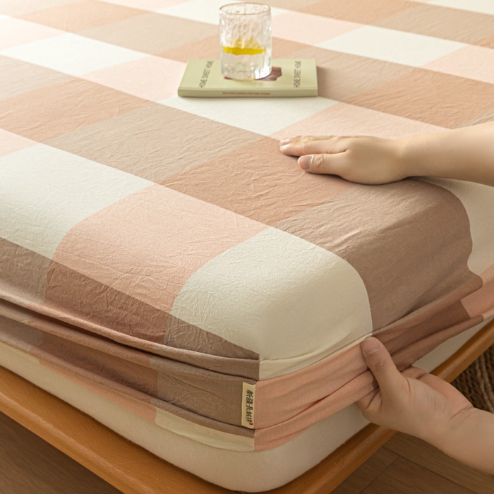 91家纺网 家纺一手货源 找家纺 卡伦家纺 2025全棉色织水洗棉单层床笠席梦思保护套 粉大格