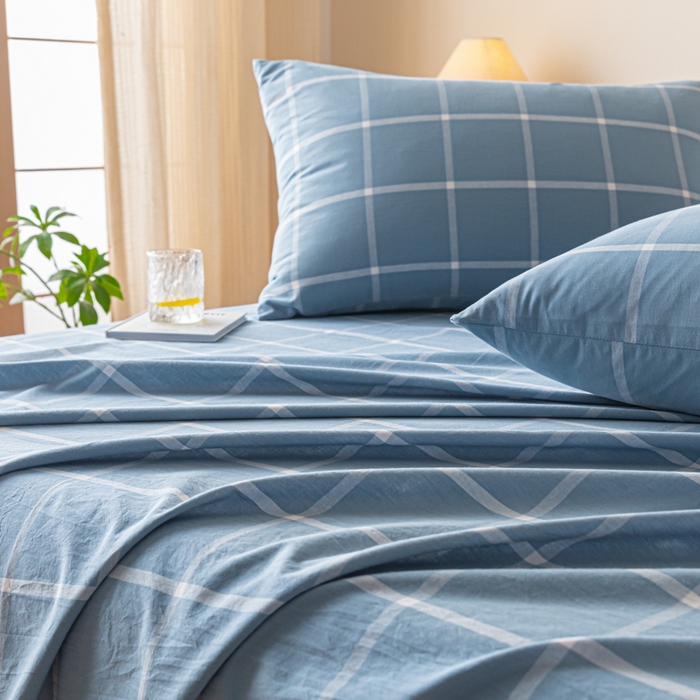 91家纺网 家纺一手货源 找家纺 卡伦家纺 2025新款全棉色织水洗棉床单学生宿舍单人双人床单系列蓝灰中格