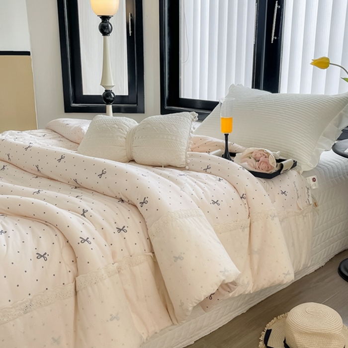 91家纺网 家纺一手货源 找家纺 莱豫家纺 2024新款法式复古针织花边夏被春秋被 蝴蝶结