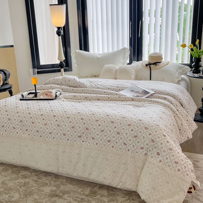 91家纺网 家纺一手货源 找家纺 莱豫家纺 2024新款法式复古针织花边夏被春秋被 樱桃