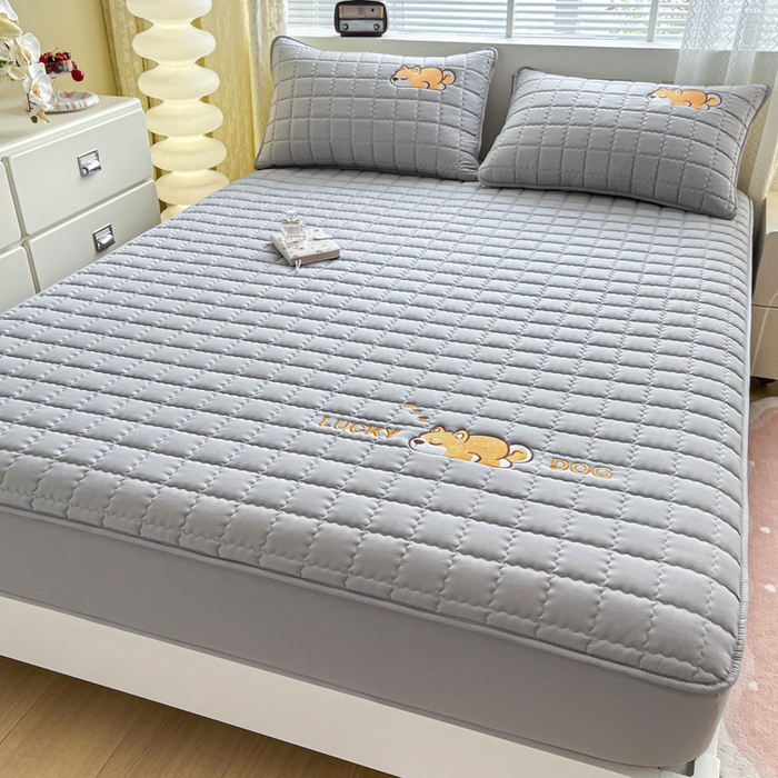 91家纺网 家纺一手货源 找家纺 鑫钰 2024新夹款刺绣大豆纤维床笠-幸运狗系列 幸运狗-高级灰