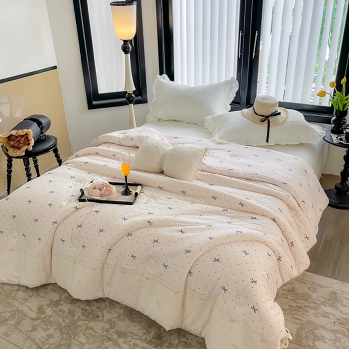 91家纺网 家纺一手货源 找家纺 莱豫家纺 2024新款法式复古针织花边夏被春秋被 蝴蝶结