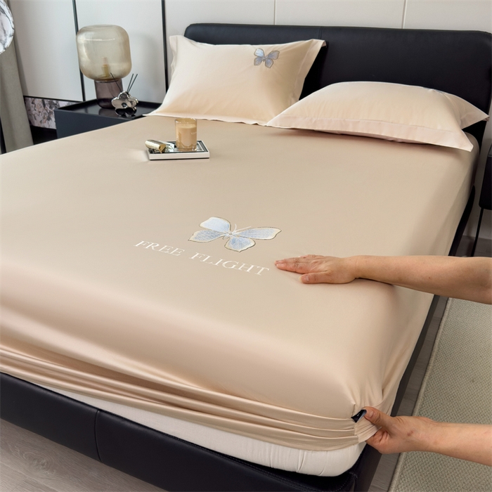 91家纺网 家纺一手货源 找家纺 鑫钰 2024秋冬新款全棉刺绣单层床笠单件枕套三件套-蝶舞 蝶舞-曲奇