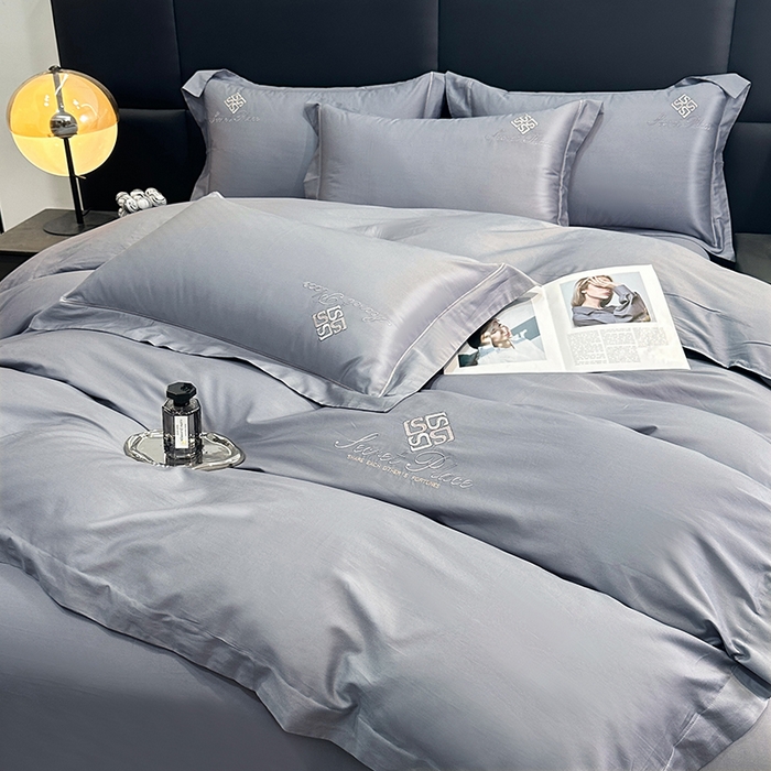 91家纺网 家纺一手货源 找家纺 琉宿家纺 2025新款50s双股长绒棉绣花四件套 时尚格调-绅士灰