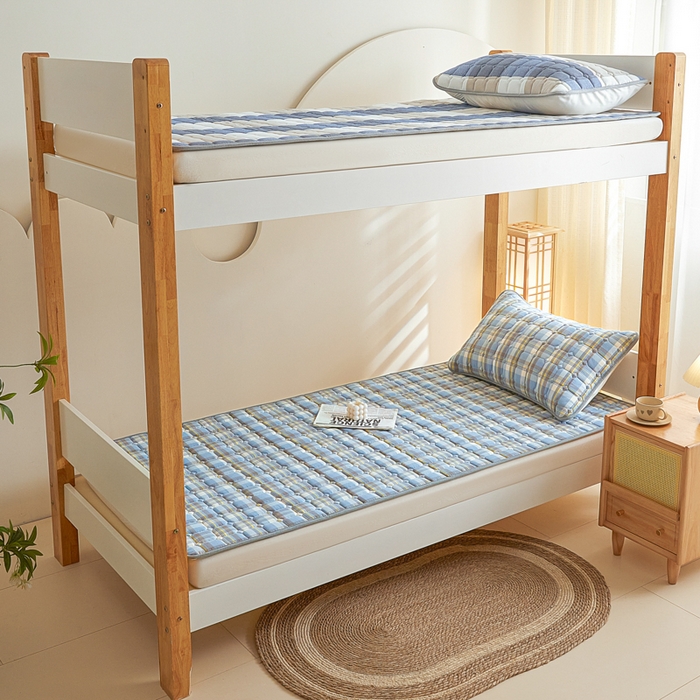 91家纺网 家纺一手货源 找家纺 鑫钰 2025新款学生宿舍A类水洗棉大豆夹棉系列-简格 简格-简希蓝