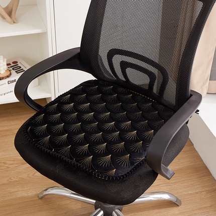 91家纺网 家纺一手货源 找家纺 （总）爱家居 2024新款荷兰绒夹棉绗缝记忆棉坐垫圆垫飘窗垫-烟花