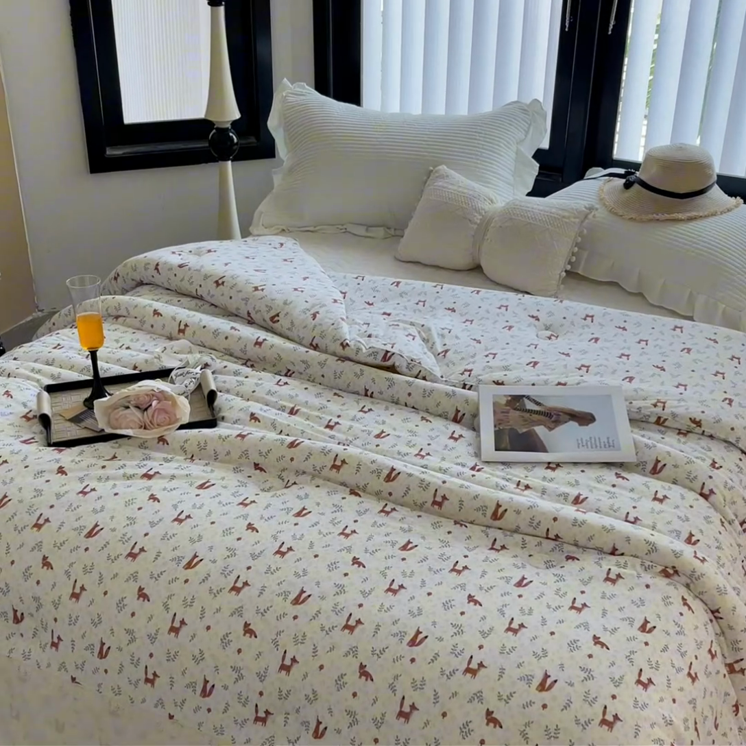 91家纺网 家纺一手货源 找家纺 莱豫家纺 2024新款法式复古针织花边夏被春秋被 小狐狸