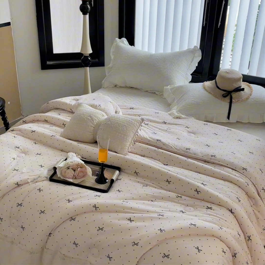 91家纺网 家纺一手货源 找家纺 莱豫家纺 2024新款法式复古针织花边夏被春秋被 蝴蝶结