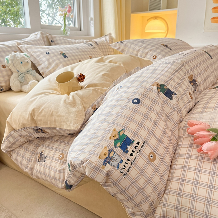 91家纺网 家纺一手货源 找家纺 2024新款全棉小清新印花单品套件--四件套 小熊乐园