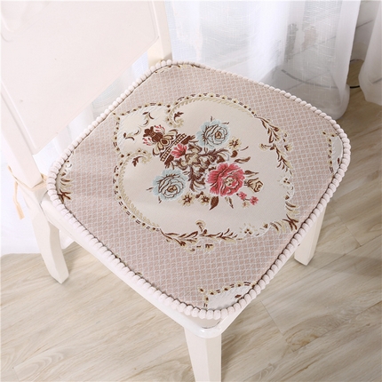 91家纺网 家纺一手货源 找家纺 （总）爱家居 2024新款提花高精密餐椅垫