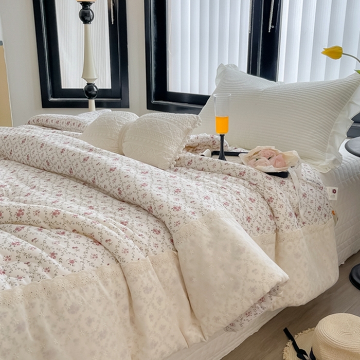 91家纺网 家纺一手货源 找家纺 莱豫家纺 2024新款法式复古针织花边夏被春秋被 樱桃