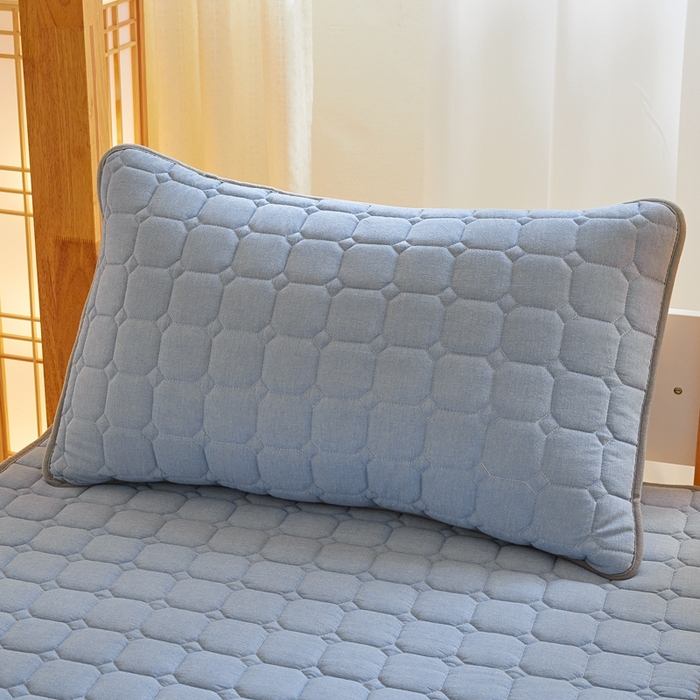 91家纺网 家纺一手货源 找家纺 鑫钰 2025新款学生宿舍A类水洗棉大豆夹棉系列-简格 简格-宾利蓝