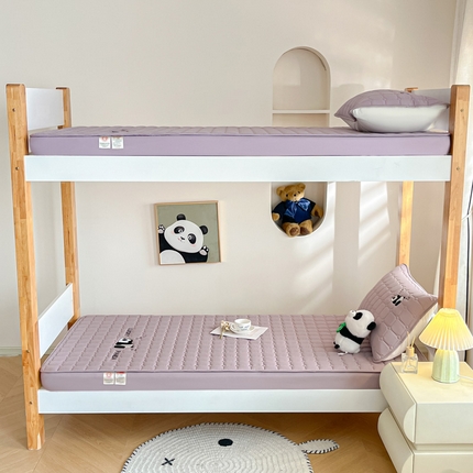 鑫钰 2025新款A类大豆夹棉刺绣床笠系列-趴趴熊猫 趴趴熊猫-烟紫