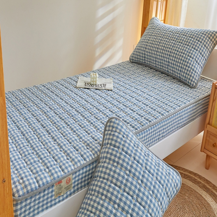 91家纺网 家纺一手货源 找家纺 鑫钰 2025新款学生宿舍A类水洗棉大豆夹棉系列-简格 简格-蓝小格