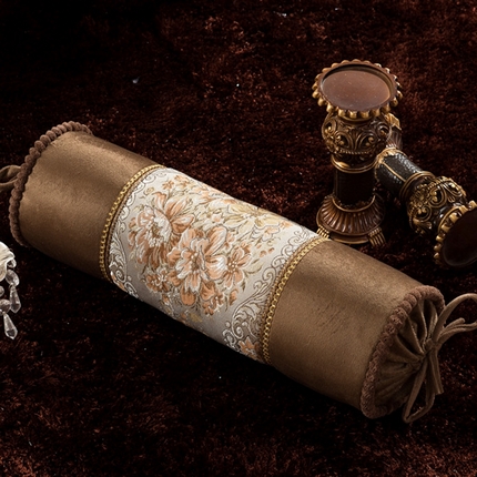 91家纺网 家纺一手货源 找家纺 （总）爱家居 2024新款高精密提花平纹糖果枕