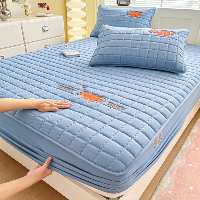 91家纺网 家纺一手货源 找家纺 鑫钰 2024新夹款刺绣大豆纤维床笠-幸运狗系列 幸运狗-雾霾蓝