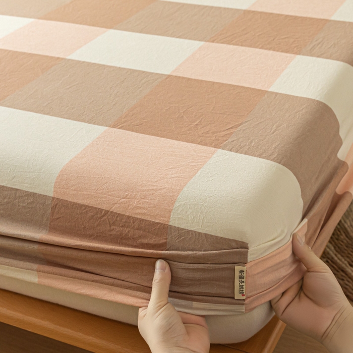 91家纺网 家纺一手货源 找家纺 卡伦家纺 2025全棉色织水洗棉单层床笠席梦思保护套 粉大格