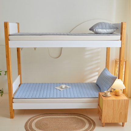 91家纺网 家纺一手货源 找家纺 （总）鑫钰 2025新款学生宿舍A类水洗棉大豆夹棉床褥-简格